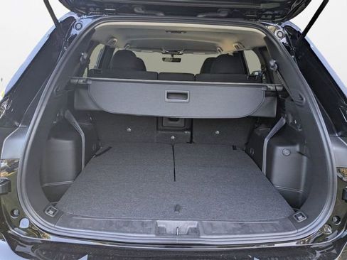 New 2025 Mitsubishi Outlander ES image 13