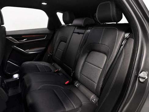 Used 2024 Jaguar F-PACE R-Dynamic S AWD/4WD image 21