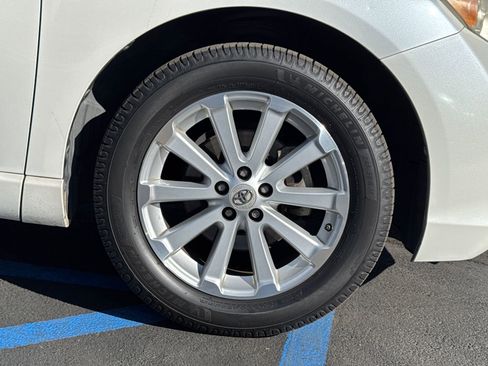 Used 2009 Toyota Venza image 4