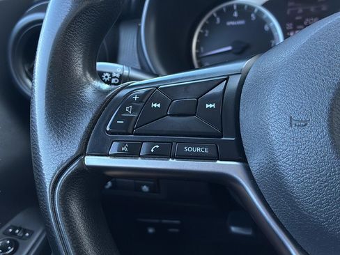 Used 2022 Nissan Kicks S FWD image 22