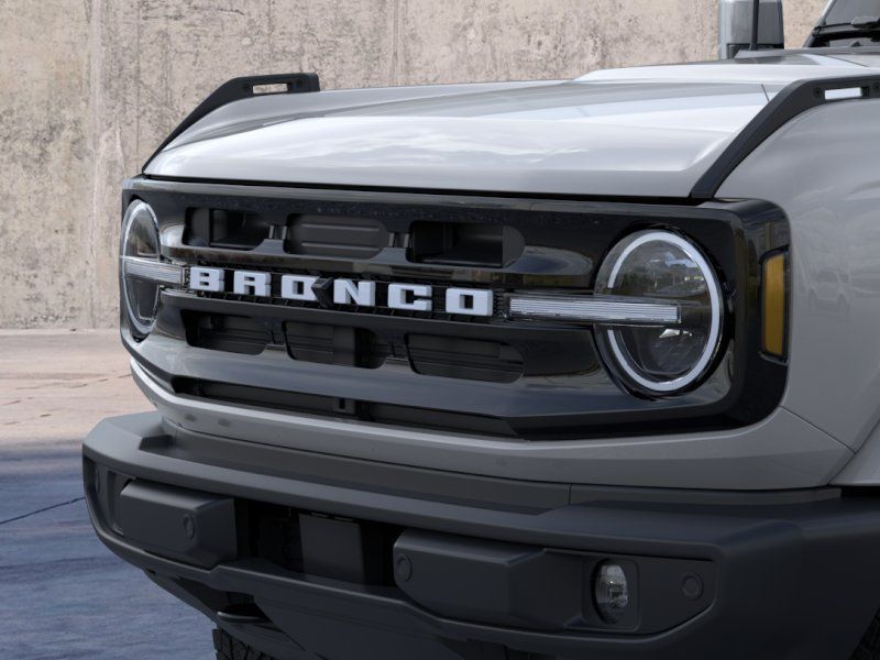 New 2026 Ford Bronco Outer Banks AWD/4WD image 19