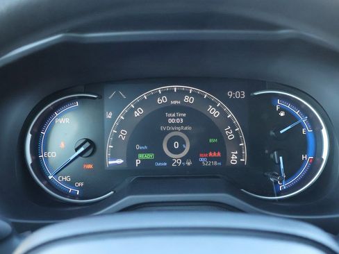 Used 2024 Toyota RAV4 XLE image 25