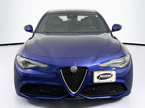 Used 2022 Alfa Romeo Giulia Ti w/ Active Assist Plus Package image 4