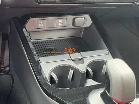 New 2026 Toyota Prius Plug-In Hybrid image 21