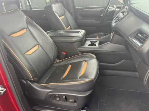 Used 2022 GMC Yukon AT4 AWD/4WD image 11