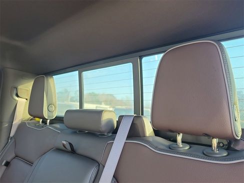 New 2026 GMC Sierra 2500 Denali w/ Denali Reserve Package image 16