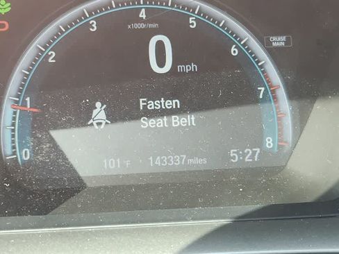 Used 2018 Honda Civic EX image 2
