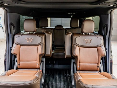 Used 2025 Ford Expedition Max King Ranch image 35