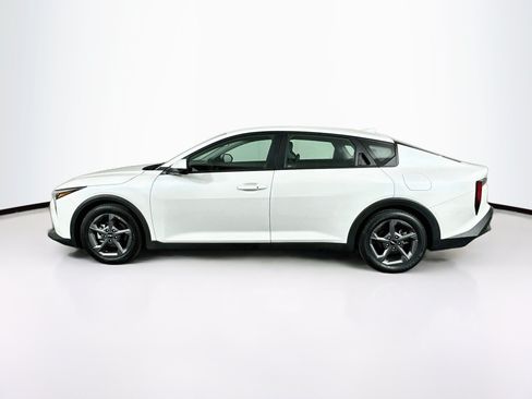 Used 2025 Kia K4 FWD image 4