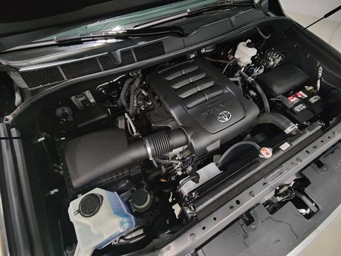 Used 2020 Toyota Tundra 1794 Edition AWD/4WD image 5