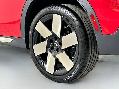 Certified 2025 MINI Cooper Countryman S image 33