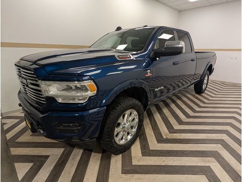 Used 2019 RAM 3500 Laramie AWD/4WD image 1
