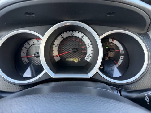 Used 2011 Toyota Tacoma 2WD Access Cab w/ SR5 Pkg #2 image 22