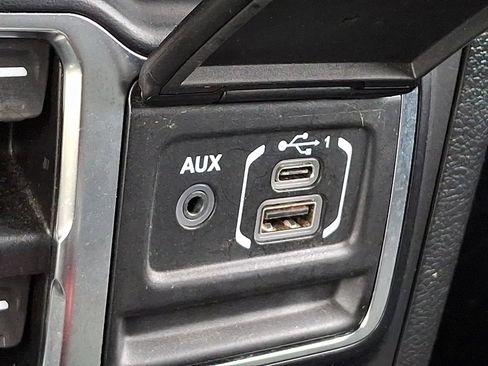 Used 2021 Jeep Wrangler Unlimited Sport AWD/4WD image 24