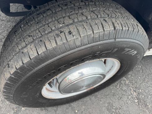 Used 2006 Ford E-250 and Econoline 250 Extended image 16