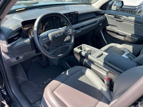 Used 2026 Kia EV9 Light RWD image 15
