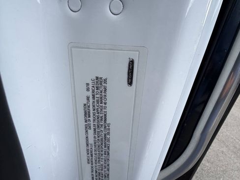 Used 2017 Ford F550 4x4 Regular Cab Super Duty image 25