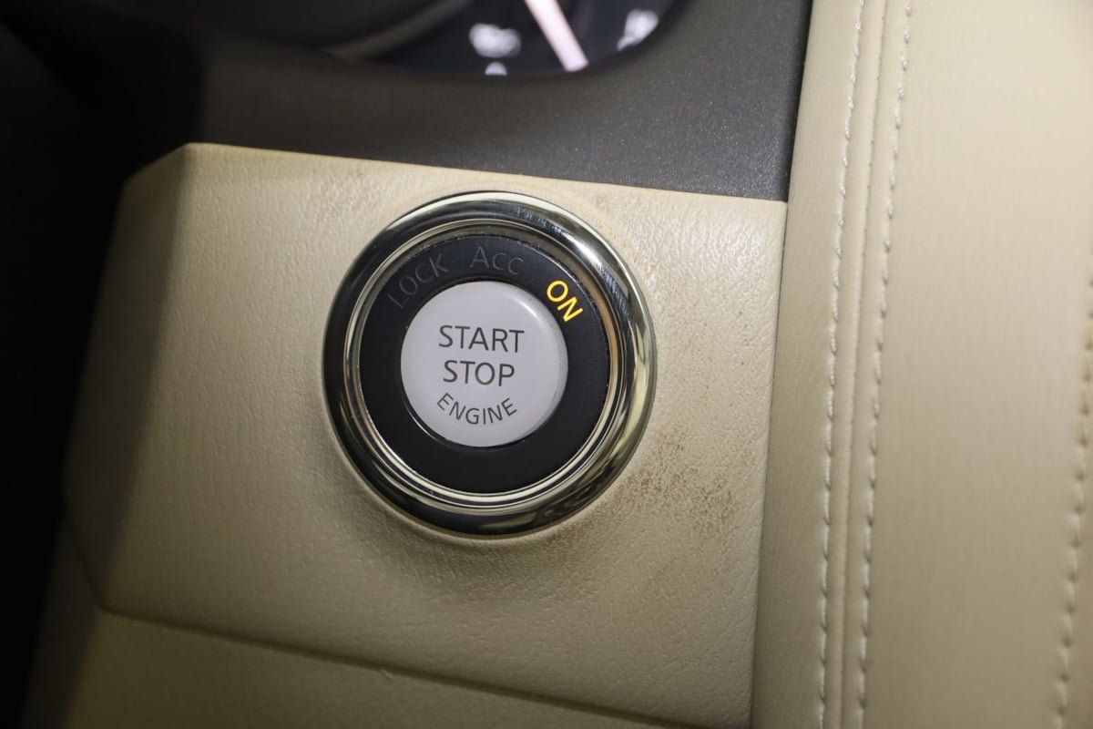 Used 2018 INFINITI QX80 4WD w/ Driver Assistance Package image 34