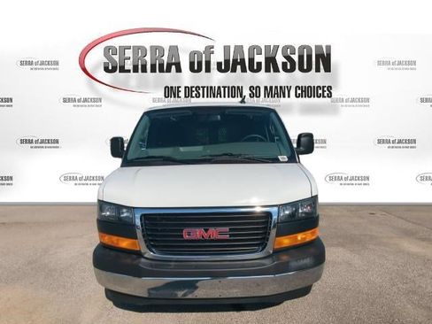 Used 2025 GMC Savana 2500 w/ Driver Convenience Package RWD image 3