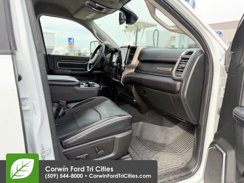 Used 2023 RAM 2500 Laramie AWD/4WD image 9