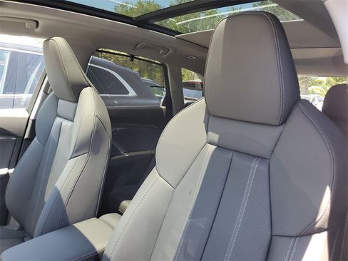 New 2025 Audi Q5 Premium Plus image 18