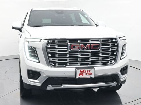 New 2025 GMC Yukon XL Denali w/ Denali Reserve Package image 30