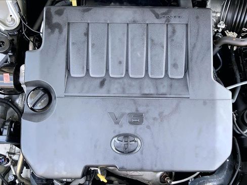 Used 2016 Toyota Avalon XLE FWD image 32