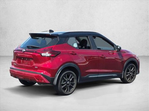 Used 2024 Nissan Kicks SR FWD image 5