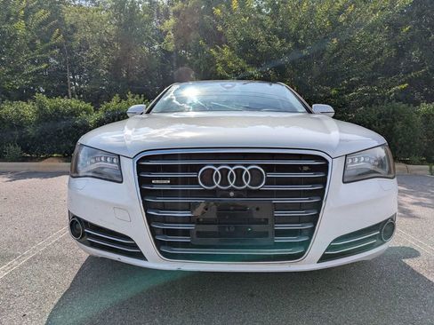 Used 2014 Audi A8 L TDI w/ Premium Package image 4