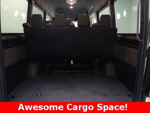 Used 2025 Mercedes-Benz Sprinter 2500 image 28