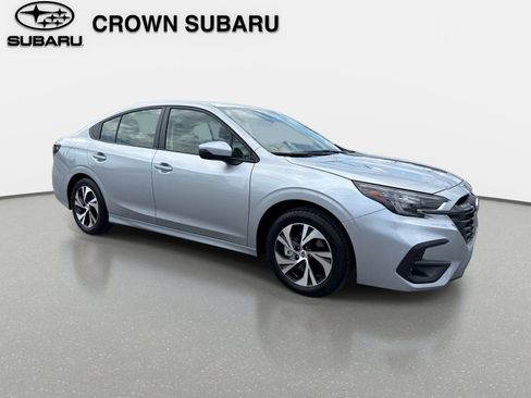 Certified 2025 Subaru Legacy Premium AWD/4WD image 2