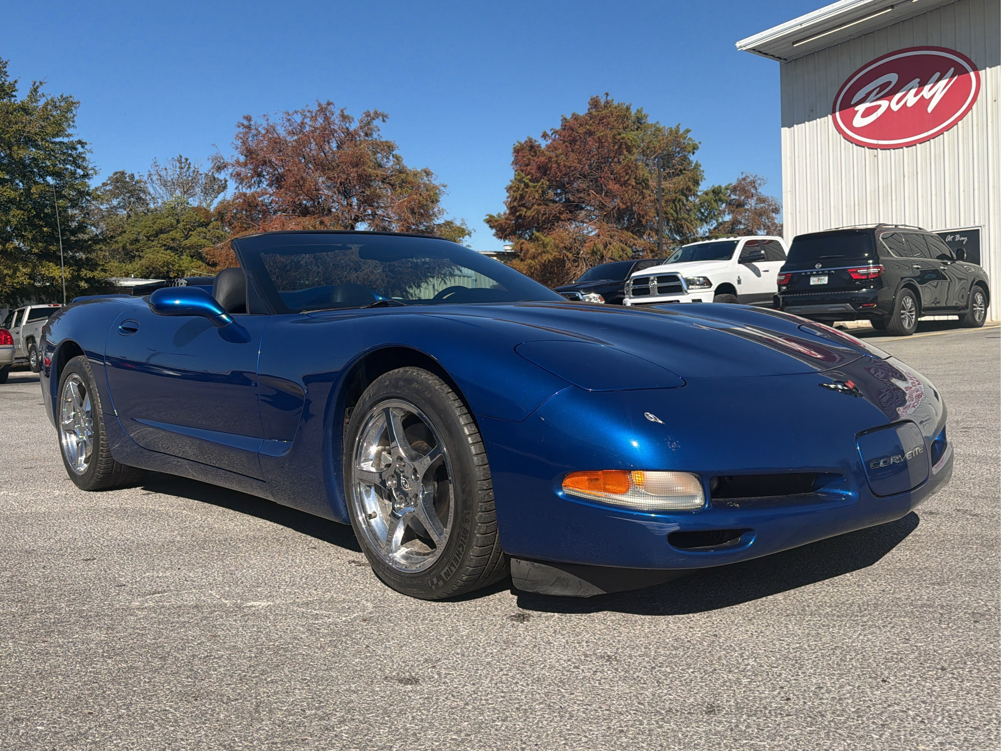 Used 2002 Chevrolet Corvette Convertible w/ Preferred Equipment Group2 RWD image 4