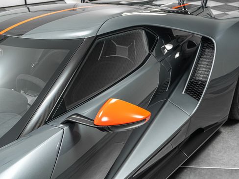 Used 2019 Ford GT RWD image 38