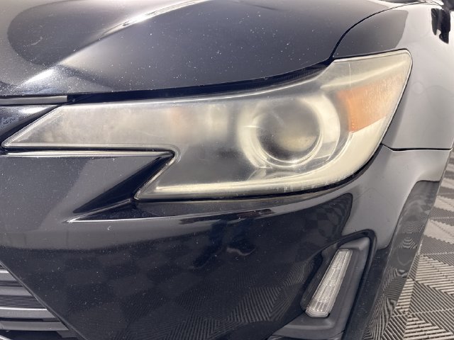 Used 2015 Scion tC FWD image 9