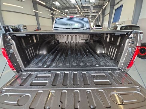 Used 2018 Ford F150 XLT AWD/4WD image 23