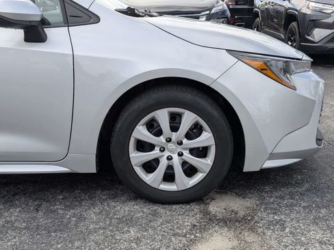 Used 2024 Toyota Corolla LE FWD image 11