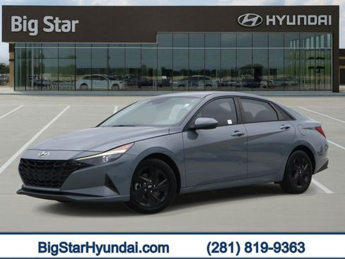 Used 2021 Hyundai Elantra SEL FWD image 1