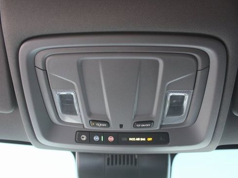 Used 2025 GMC Sierra 3500 Pro w/ 1SA Pro Safety Plus Package image 31