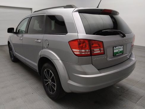Used 2018 Dodge Journey SE w/ Blacktop Package FWD image 5
