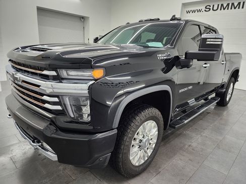 Used 2021 Chevrolet Silverado 2500 High Country w/ Z71 Off-Road Package image 7
