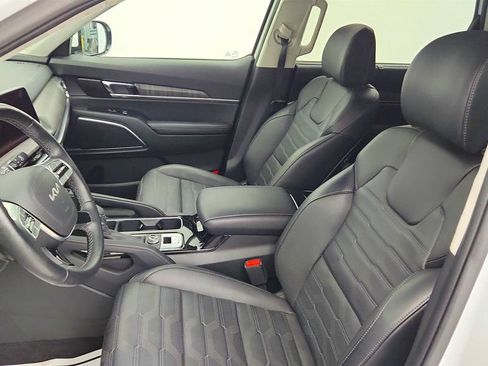 Used 2024 Kia Telluride SX Prestige AWD/4WD image 19
