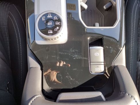 New 2026 Mitsubishi Outlander ES AWD/4WD image 25