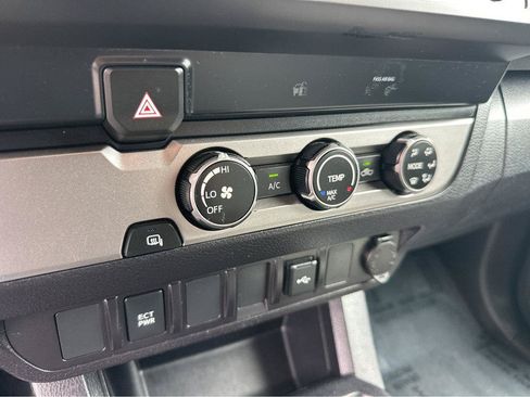Used 2021 Toyota Tacoma SR RWD image 25