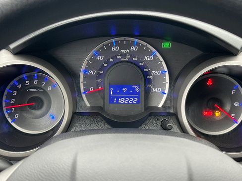 Used 2011 Honda Fit image 17