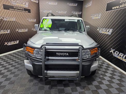 Used 2007 Toyota FJ Cruiser 4WD image 4