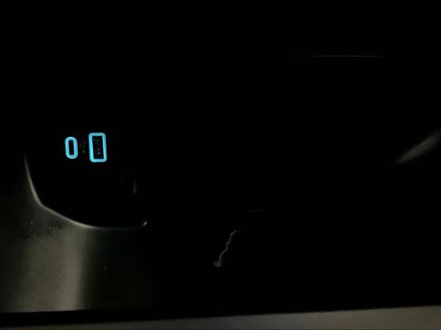 Certified 2022 Ford F150 XLT w/ Equipment Group 302A High image 30