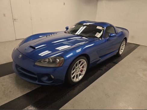 Used 2006 Dodge Viper SRT-10 image 4
