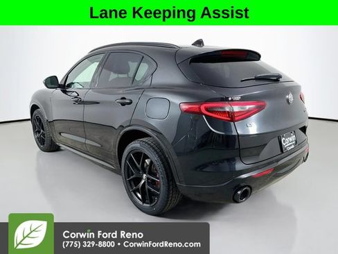 Used 2020 Alfa Romeo Stelvio Ti AWD/4WD image 5