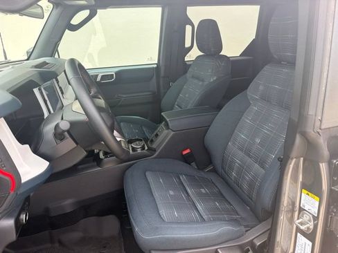 Used 2026 Ford Bronco Heritage Edition AWD/4WD image 7