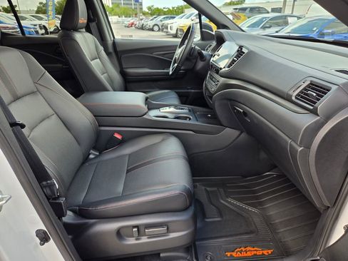 Used 2024 Honda Ridgeline TrailSport image 15